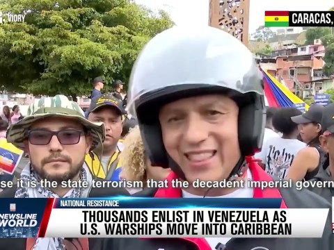 Thousands enlist in Venezuela as US warships move into Caribbean Thousands enlist in Venezuela as US warships move into Caribbean