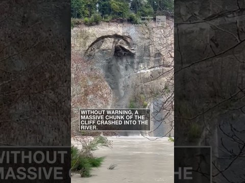 California cliff collapses, and then the video gets even wilder | #shorts #newvideo #subscribe California cliff collapses, and then the video gets even wilder | #shorts #newvideo #subscribe