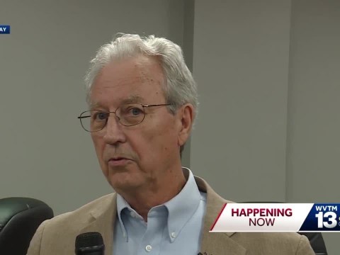 Black community activists call for Tarrant council member to resign Black community activists call for Tarrant council member to resign