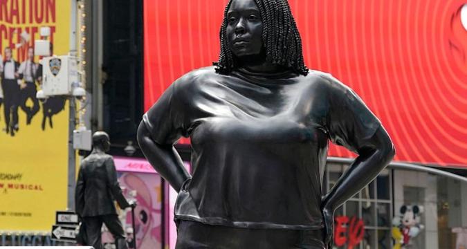 A Giant Statue Of A Black Woman Just Dropped In Times Square, And People Are Having A Complete Meltdown Over The Alleged Stereotypes It Perpetuates A Giant Statue Of A Black Woman Just Dropped In Times Square, And People Are Having A Complete Meltdown Over The Alleged Stereotypes It Perpetuates