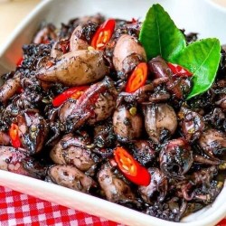 Resep Cumi Sederhana Rumahan: Hidangan Lezat dan Mudah Dibuat Resep Cumi Sederhana Rumahan: Hidangan Lezat dan Mudah Dibuat