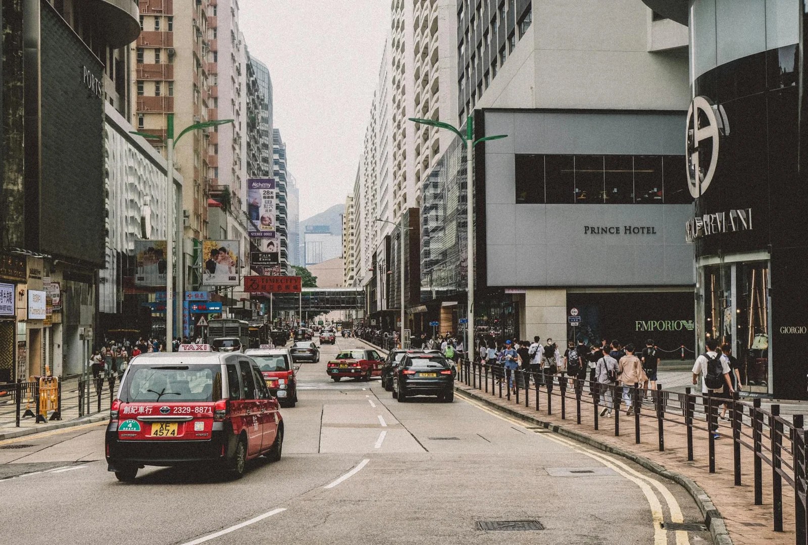 香港半島酒店網購Vs實體店|2026購買管道評比心得 香港半島酒店網購Vs實體店|2026購買管道評比心得