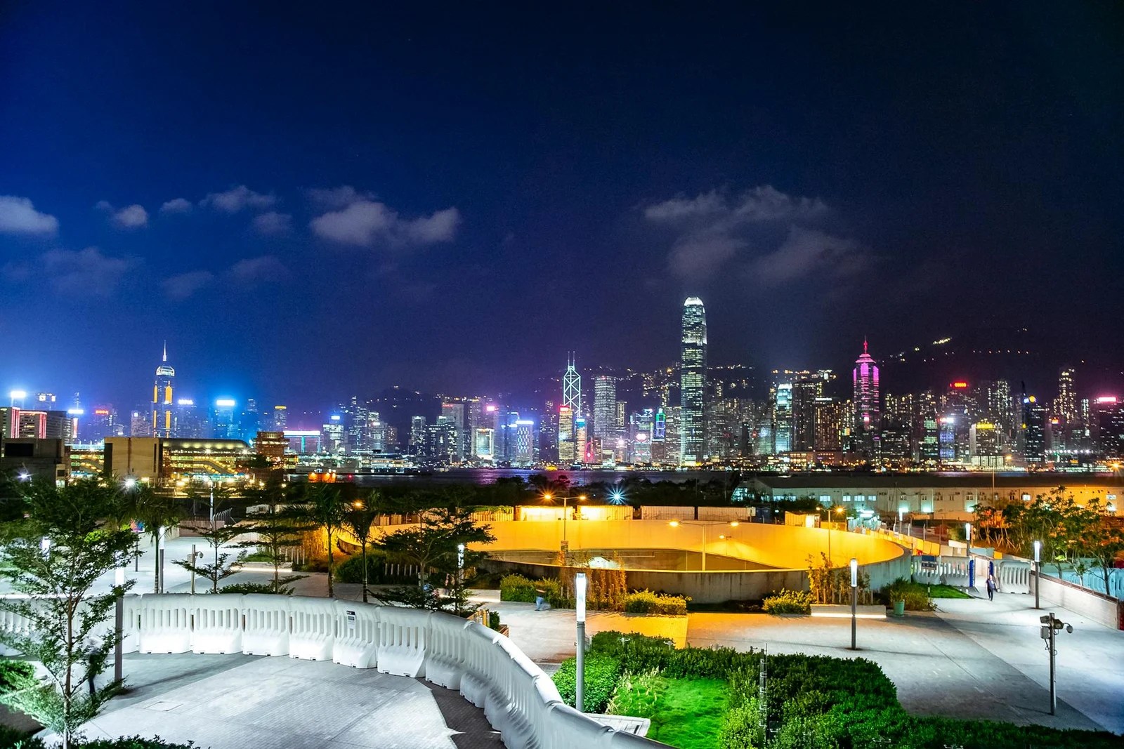 香港麗思卡爾頓三個月使用報告|2026優缺點與改進建議 香港麗思卡爾頓三個月使用報告|2026優缺點與改進建議