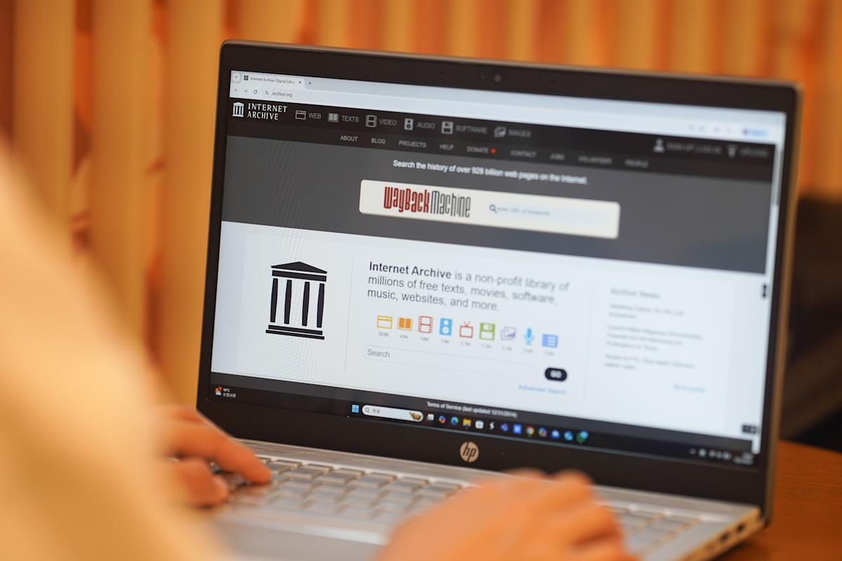 Internet Archive is now an official US government document library Internet Archive is now an official US government document library