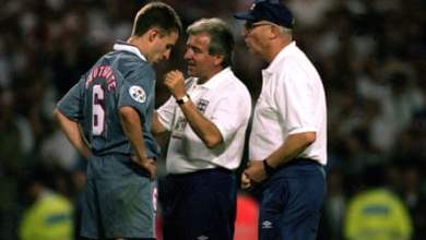 وفاة تيري فينابلز، المدير الفني السابق لمنتخب إنجلترا وتوتنهام وبرشلونة، عن عمر يناهز 80 عامًا كرة القدم وفاة تيري فينابلز، المدير الفني السابق لمنتخب إنجلترا وتوتنهام وبرشلونة، عن عمر يناهز 80 عامًا كرة القدم