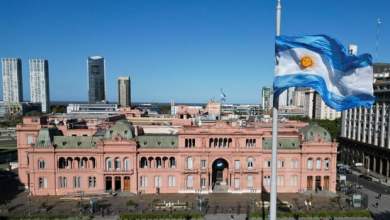 تماثيل الشوكولاتة والكراسي الفاخرة والكلاب المحظورة في الحدائق – شارك في اختبار الخميس |  الحياة والأسلوب تماثيل الشوكولاتة والكراسي الفاخرة والكلاب المحظورة في الحدائق – شارك في اختبار الخميس |  الحياة والأسلوب