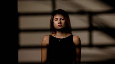 الرفاق النازحون: منافسات الحرب الباردة والأكاذيب والجواسيس بين المهاجرين الروس في سيدني | وكالات الاستخبارات الاسترالية الرفاق النازحون: منافسات الحرب الباردة والأكاذيب والجواسيس بين المهاجرين الروس في سيدني | وكالات الاستخبارات الاسترالية