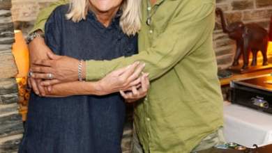 آني نايتنجيل لم تفتح الأبواب في الراديو فحسب، بل أبقتها مفتوحة | موسيقى آني نايتنجيل لم تفتح الأبواب في الراديو فحسب، بل أبقتها مفتوحة | موسيقى