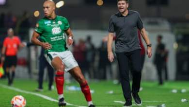 ستيفن جيرارد محمي بالمركز لكن وظيفة الاتفاق في الميزان | ستيفن جيرارد ستيفن جيرارد محمي بالمركز لكن وظيفة الاتفاق في الميزان | ستيفن جيرارد