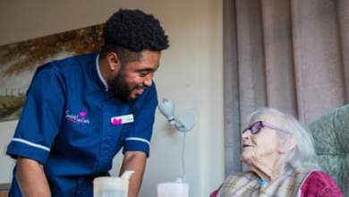 “إذا فشلنا، ستفشل هيئة الخدمات الصحية الوطنية”: حملة المحافظين لخفض الهجرة تترك الرعاية الاجتماعية على حافة الهاوية |  عمال الرعاية “إذا فشلنا، ستفشل هيئة الخدمات الصحية الوطنية”: حملة المحافظين لخفض الهجرة تترك الرعاية الاجتماعية على حافة الهاوية |  عمال الرعاية