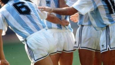 حارس ذاكرة كرة القدم: الرجل الذي يرتدي أكثر من 5000 قميص | كرة القدم حارس ذاكرة كرة القدم: الرجل الذي يرتدي أكثر من 5000 قميص | كرة القدم