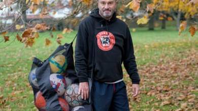 “الأطفال المصابون بمتلازمة داون ليس لديهم مرشح.”  أحبه’: ألان كوكرام، الرجل الذي يقف وراء البطاريق الجبارة |  كرة القدم “الأطفال المصابون بمتلازمة داون ليس لديهم مرشح.”  أحبه’: ألان كوكرام، الرجل الذي يقف وراء البطاريق الجبارة |  كرة القدم