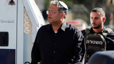 نتنياهو يتجنب التمرد السياسي بشأن صفقة الرهائن مع حماس لكن حليفه يصفها بأنها “غير أخلاقية” |  حرب إسرائيل وحماس نتنياهو يتجنب التمرد السياسي بشأن صفقة الرهائن مع حماس لكن حليفه يصفها بأنها “غير أخلاقية” |  حرب إسرائيل وحماس