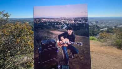 شقة تايلور سويفت القديمة إلى حوض استحمام نيرفانا: مشروع الصور يسير على خطى الموسيقيين | موسيقى شقة تايلور سويفت القديمة إلى حوض استحمام نيرفانا: مشروع الصور يسير على خطى الموسيقيين | موسيقى