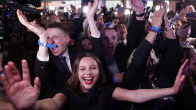 لماذا يتدفق الناخبون الشباب إلى اليمين المتطرف في أجزاء من أوروبا؟  |  أقصى اليمين لماذا يتدفق الناخبون الشباب إلى اليمين المتطرف في أجزاء من أوروبا؟  |  أقصى اليمين