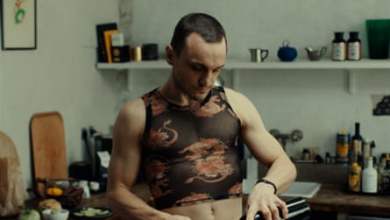 من الممرات إلى بريسيلا: أكبر لحظات الموضة في الفيلم في عام 2023 |  موضة من الممرات إلى بريسيلا: أكبر لحظات الموضة في الفيلم في عام 2023 |  موضة