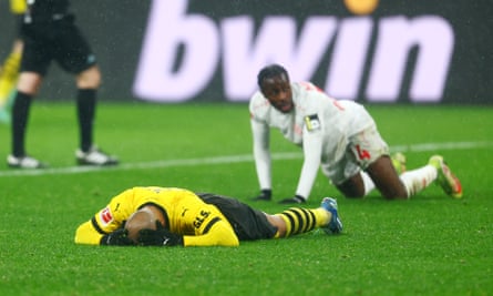 فروزينوني يسحق نابولي في كأس إيطاليا ودورتموند وأتلتيكو يهدرون النقاط |  نابولي فروزينوني يسحق نابولي في كأس إيطاليا ودورتموند وأتلتيكو يهدرون النقاط |  نابولي