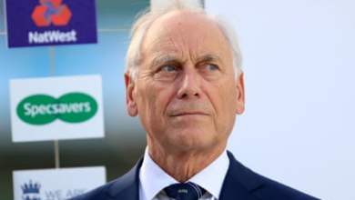 الفشل الأخلاقي والمالي في يوركشاير من شأنه أن يسمح لكولين جريفز بالعودة إلى الباب | عظيم رفيق الفشل الأخلاقي والمالي في يوركشاير من شأنه أن يسمح لكولين جريفز بالعودة إلى الباب | عظيم رفيق