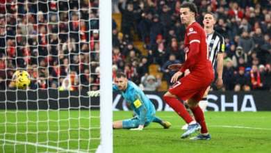 محمد صلاح يسجل ثنائية في فوز ليفربول المحموم على نيوكاسل | الدوري الممتاز محمد صلاح يسجل ثنائية في فوز ليفربول المحموم على نيوكاسل | الدوري الممتاز