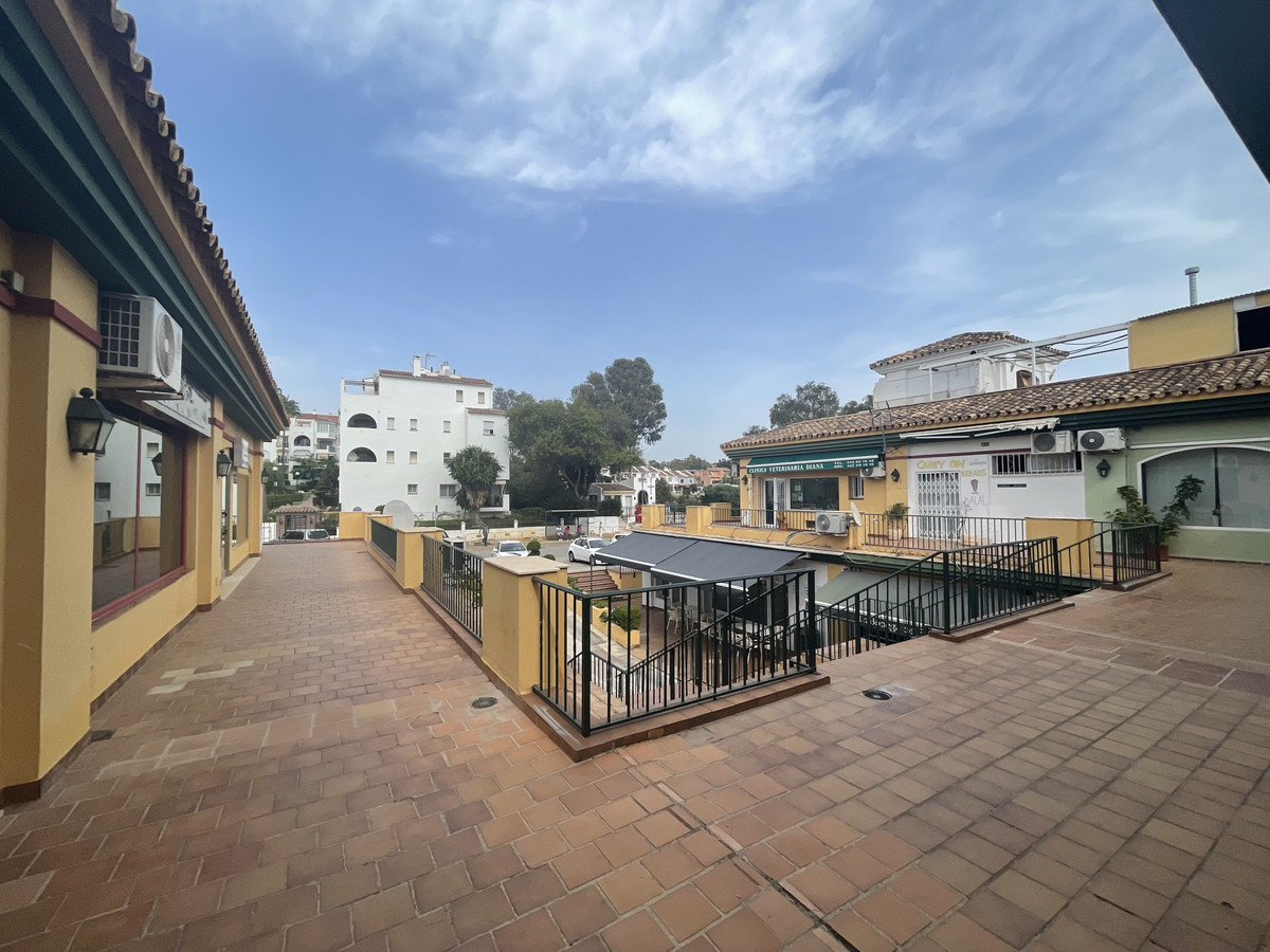 R4166329 Málaga Málaga, Costa del Sol, Estepona R4166329 Málaga Málaga, Costa del Sol, Estepona