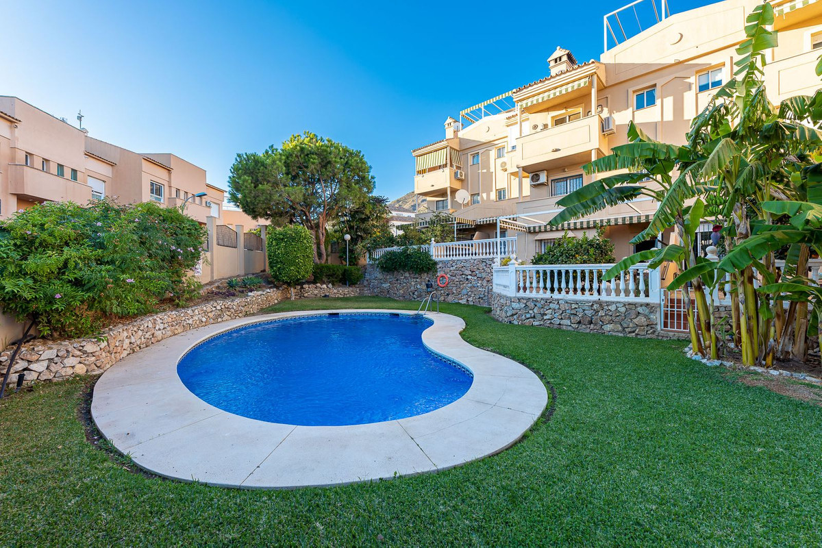 R4266028 Málaga Málaga, Costa del Sol, Arroyo de la Miel R4266028 Málaga Málaga, Costa del Sol, Arroyo de la Miel