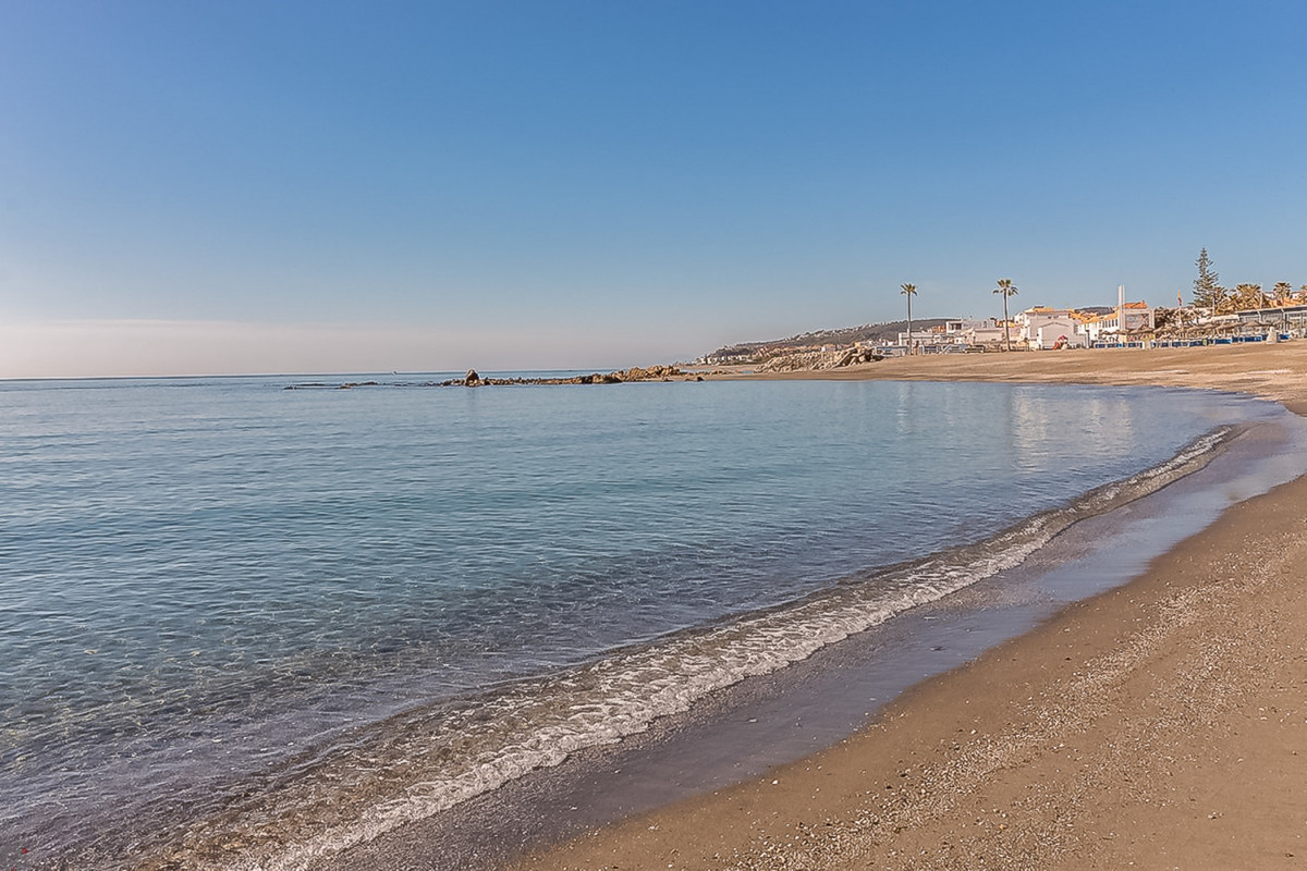 R3550891 Málaga Málaga, Costa del Sol, San Luis de Sabinillas R3550891 Málaga Málaga, Costa del Sol, San Luis de Sabinillas