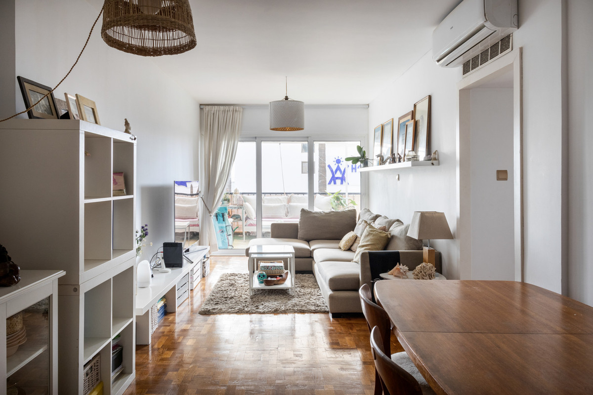 R4251301 Málaga Málaga, Costa del Sol, Benalmadena Costa R4251301 Málaga Málaga, Costa del Sol, Benalmadena Costa