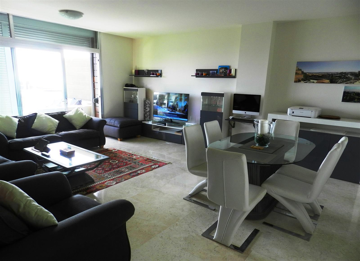 R4163830 Málaga Málaga, Costa del Sol, La Duquesa R4163830 Málaga Málaga, Costa del Sol, La Duquesa