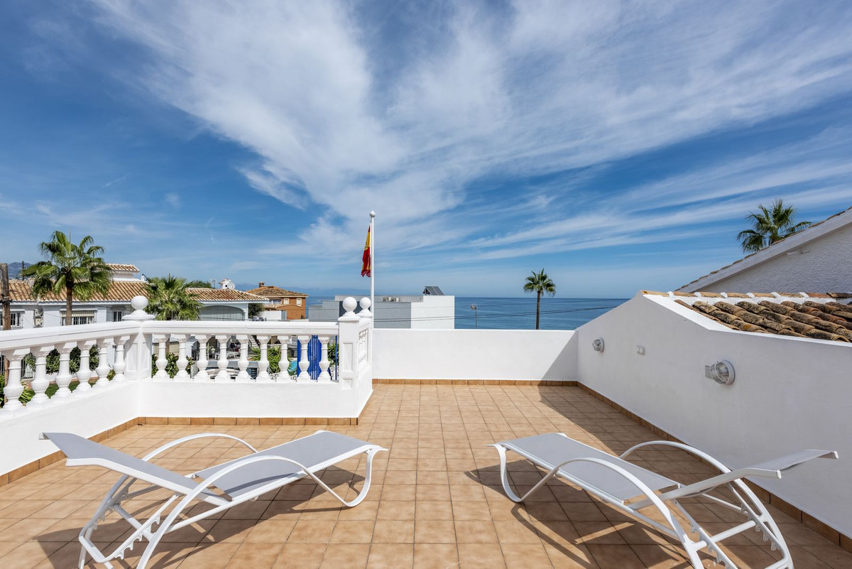 R4175602 Málaga Málaga, Costa del Sol, El Faro R4175602 Málaga Málaga, Costa del Sol, El Faro