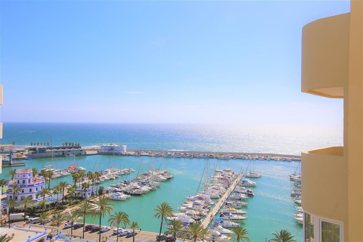 R4021870 Málaga Málaga, Costa del Sol, Estepona R4021870 Málaga Málaga, Costa del Sol, Estepona