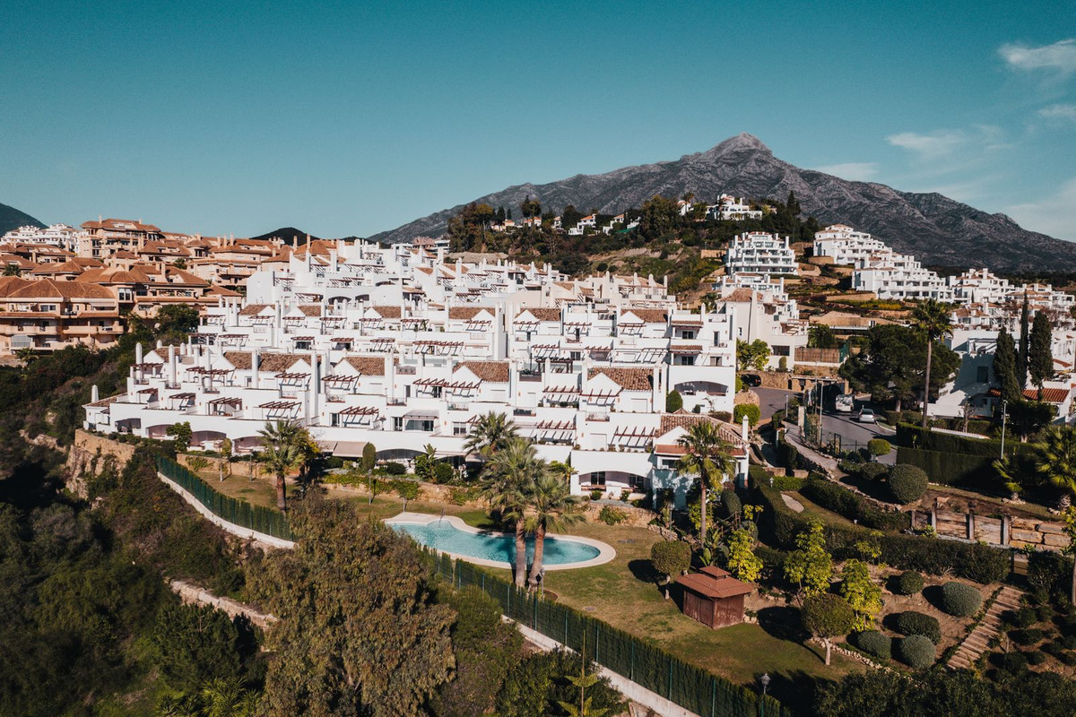 R4218499 Málaga Málaga, Costa del Sol, Aloha R4218499 Málaga Málaga, Costa del Sol, Aloha