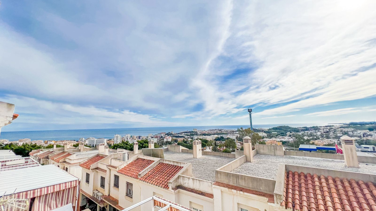 R4254178 Málaga Málaga, Costa del Sol, Benalmadena R4254178 Málaga Málaga, Costa del Sol, Benalmadena