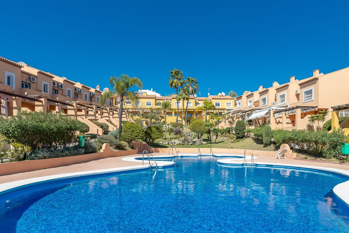 R4258279 Málaga Málaga, Costa del Sol, Calahonda R4258279 Málaga Málaga, Costa del Sol, Calahonda