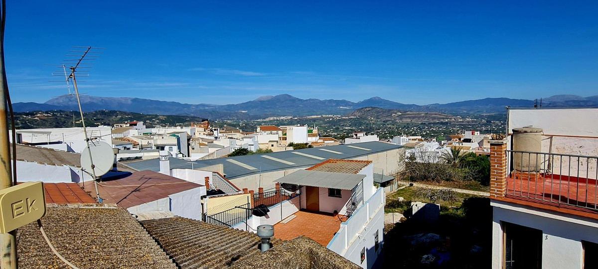 R4273825 Málaga Málaga, Costa del Sol, Alhaurín el Grande R4273825 Málaga Málaga, Costa del Sol, Alhaurín el Grande