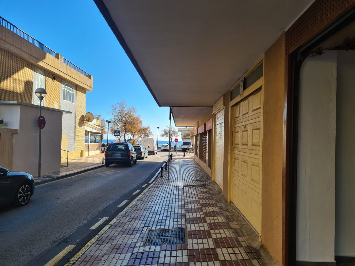 R4212445 Málaga Málaga, Costa del Sol, Fuengirola R4212445 Málaga Málaga, Costa del Sol, Fuengirola