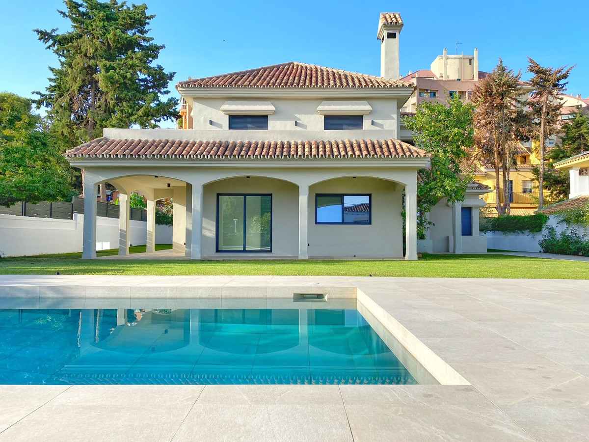 R4226065 Málaga Málaga, Costa del Sol, Marbella R4226065 Málaga Málaga, Costa del Sol, Marbella