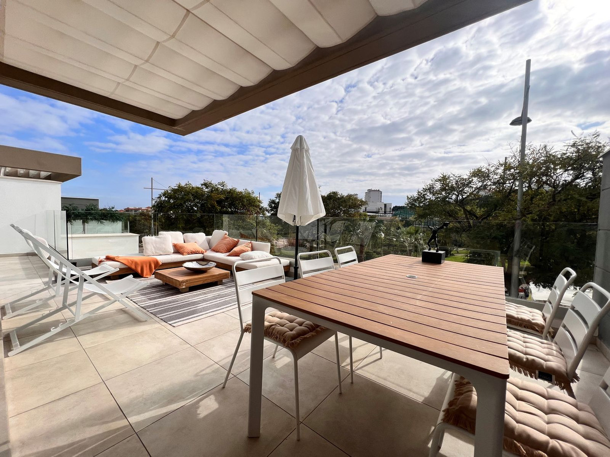 R4285603 Málaga Málaga, Costa del Sol, Estepona R4285603 Málaga Málaga, Costa del Sol, Estepona