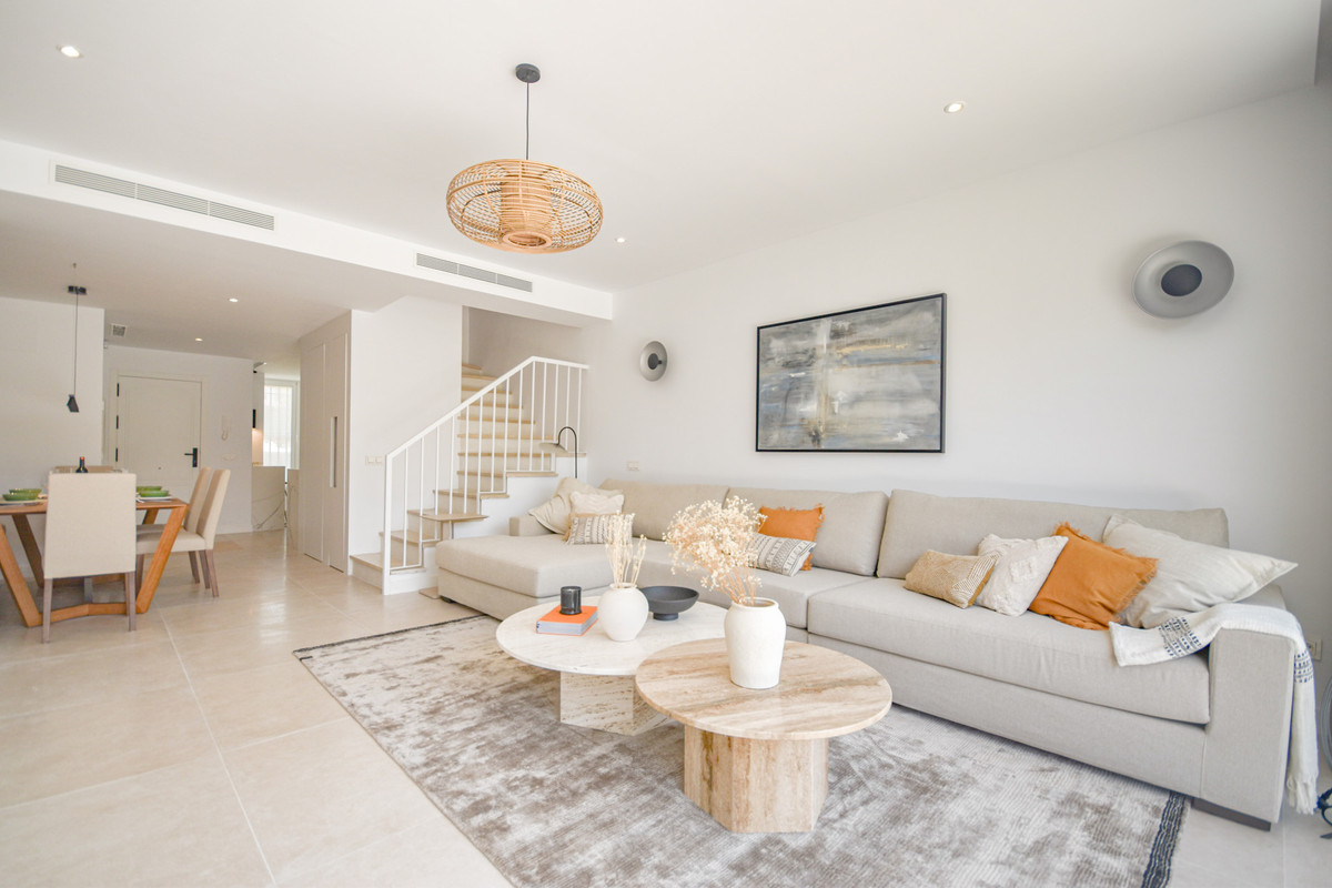 R4209745 Málaga Málaga, Costa del Sol, Bahía de Marbella R4209745 Málaga Málaga, Costa del Sol, Bahía de Marbella
