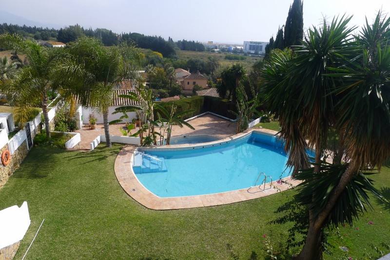 R4289905 Málaga Málaga, Costa del Sol, Nueva Andalucía R4289905 Málaga Málaga, Costa del Sol, Nueva Andalucía