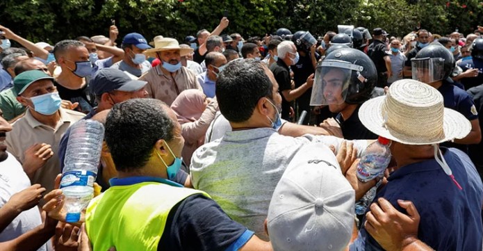 তিউনিসিয়ায় ইখওয়ান সমর্থিত আন নাহদা পার্টি ক্ষমতাচ্যুত: ইসলামী গণতন্ত্রপন্থীদের গালে চপেটাঘাত তিউনিসিয়ায় ইখওয়ান সমর্থিত আন নাহদা পার্টি ক্ষমতাচ্যুত: ইসলামী গণতন্ত্রপন্থীদের গালে চপেটাঘাত