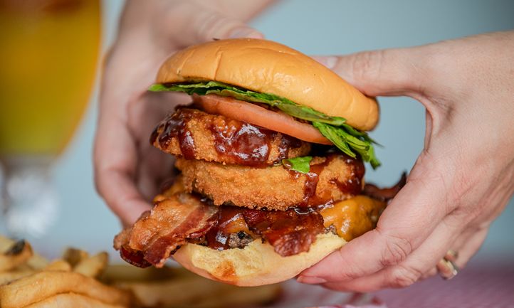 Beachside Diner Now Offering Franchise Opportunities Beachside Diner Now Offering Franchise Opportunities