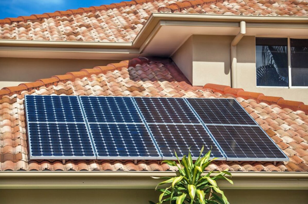 Efficient Home Services’ Guide to Post-Installation Solar Panel Maintenance in Florida Efficient Home Services’ Guide to Post-Installation Solar Panel Maintenance in Florida