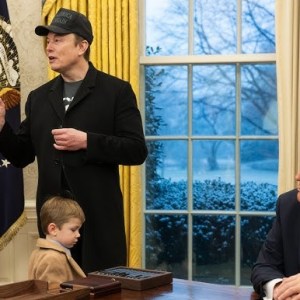 WATCH: DOGE Volunteer Exposes “Jaw Dropping” Social Security Fraud, Says Trump is Leading the Charge to Defend Social Security from Fraudsters WATCH: DOGE Volunteer Exposes “Jaw Dropping” Social Security Fraud, Says Trump is Leading the Charge to Defend Social Security from Fraudsters