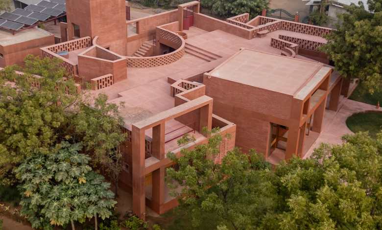 Sangath Studio Sangath designed the dream home from Terracotta and recycled bricks from India – Huge Sangath Studio Sangath designed the dream home from Terracotta and recycled bricks from India – Huge