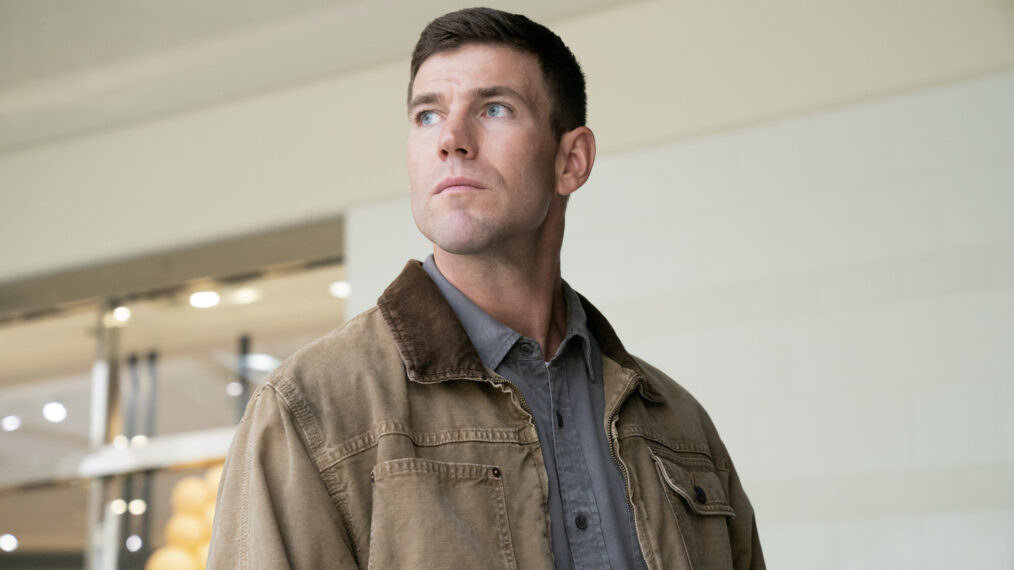 Bos 'NCIS: Origins' Berbicara tentang Pemberhentian Lift Gibbs, Jackson & Franks, & Lainnya Bos 'NCIS: Origins' Berbicara tentang Pemberhentian Lift Gibbs, Jackson & Franks, & Lainnya