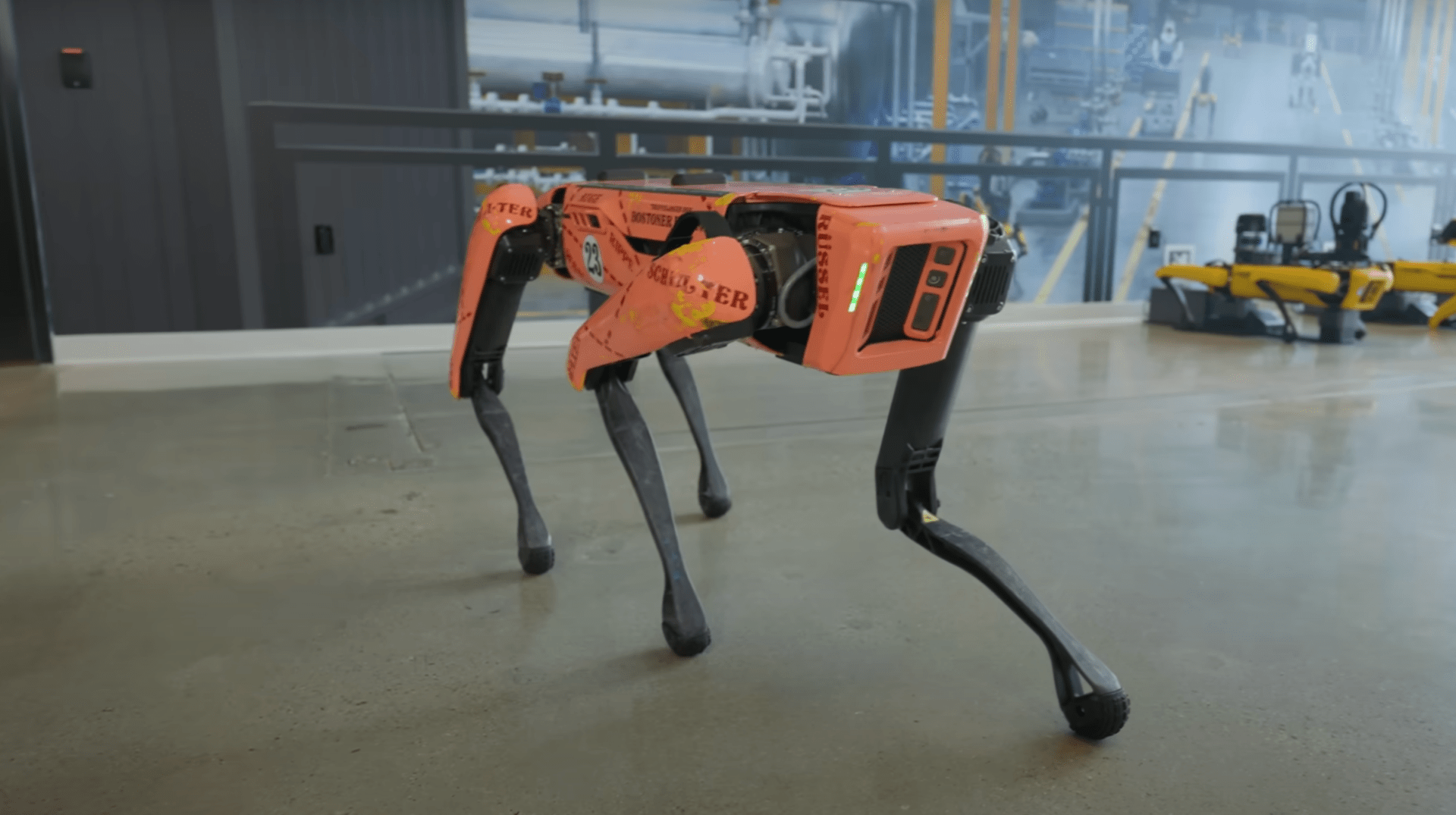 Assista Spot The Robot Dog UNHE UM TRIPLO BACKFLIP Assista Spot The Robot Dog UNHE UM TRIPLO BACKFLIP