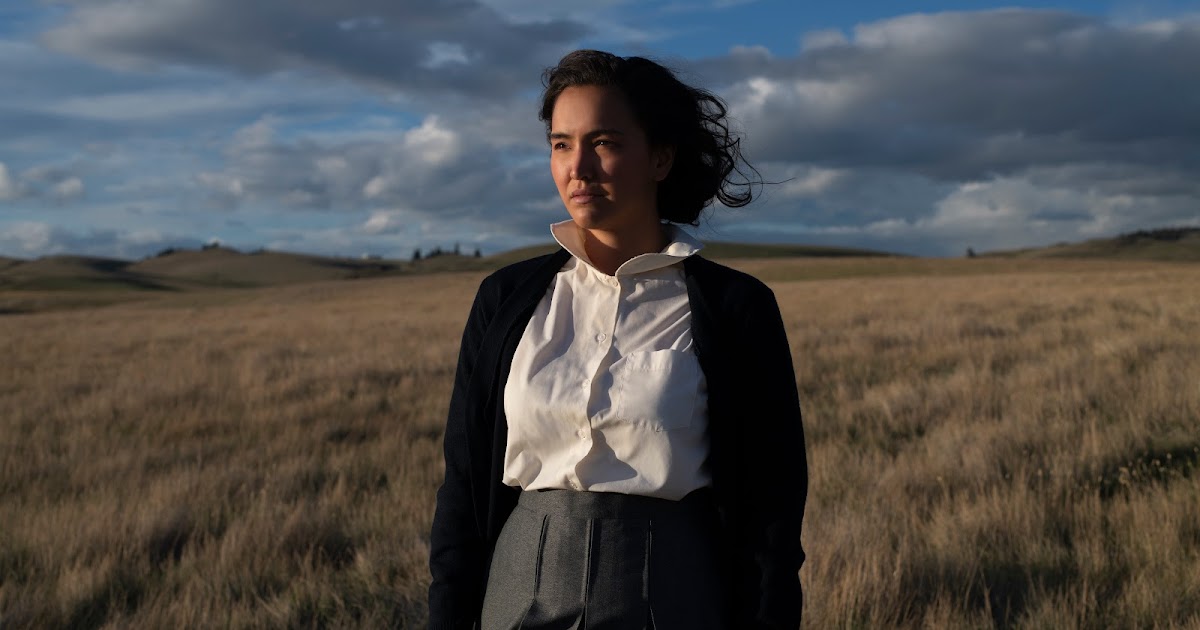 Visualização obrigatória no Canadá: Ossos de Crows Filming sobre escolas residenciais indígenas nos cinemas Visualização obrigatória no Canadá: Ossos de Crows Filming sobre escolas residenciais indígenas nos cinemas