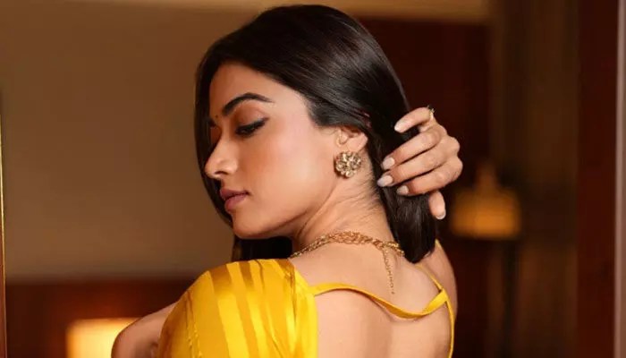 ‘ఇక నేను చేయగలిగింది పెద్దగా ఏమీ లేదు’.. నెట్టింట సెన్సేషనల్గా మారిన రష్మిక పోస్ట్ ‘ఇక నేను చేయగలిగింది పెద్దగా ఏమీ లేదు’.. నెట్టింట సెన్సేషనల్గా మారిన రష్మిక పోస్ట్