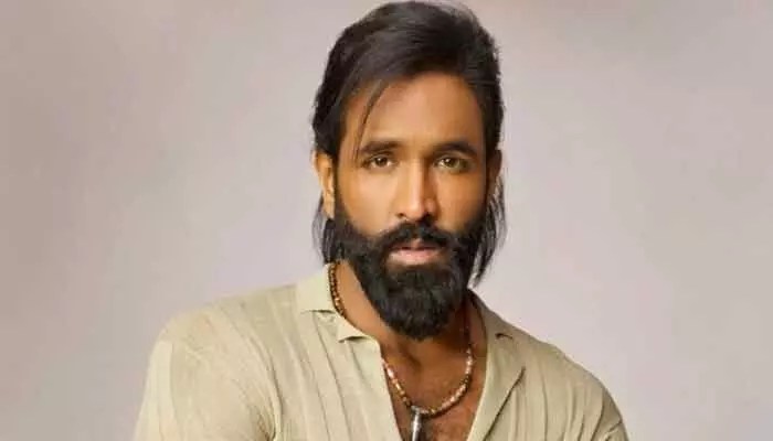 ఏ హీరో చేయని పని చేసిన మంచు విష్ణు.. సోషల్ మీడియోలో వైరల్గా మారిన వీడియో.. నెటిజన్ల రియాక్షన్ ఇదే! ఏ హీరో చేయని పని చేసిన మంచు విష్ణు.. సోషల్ మీడియోలో వైరల్గా మారిన వీడియో.. నెటిజన్ల రియాక్షన్ ఇదే!