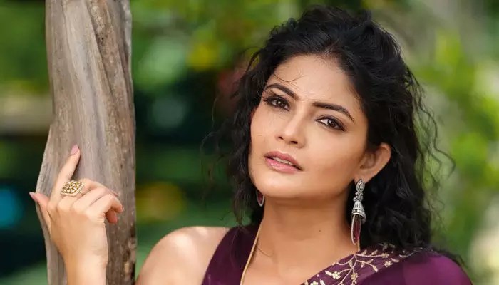 దానికోసమే ఇదంతా చేశా.. పబ్ గొడవపై షాకింగ్ విషయం బయటపెట్టిన టాలీవుడ్ బ్యూటీ.. దుమ్మెత్తిపోస్తున్న నెటిజన్లు దానికోసమే ఇదంతా చేశా.. పబ్ గొడవపై షాకింగ్ విషయం బయటపెట్టిన టాలీవుడ్ బ్యూటీ.. దుమ్మెత్తిపోస్తున్న నెటిజన్లు